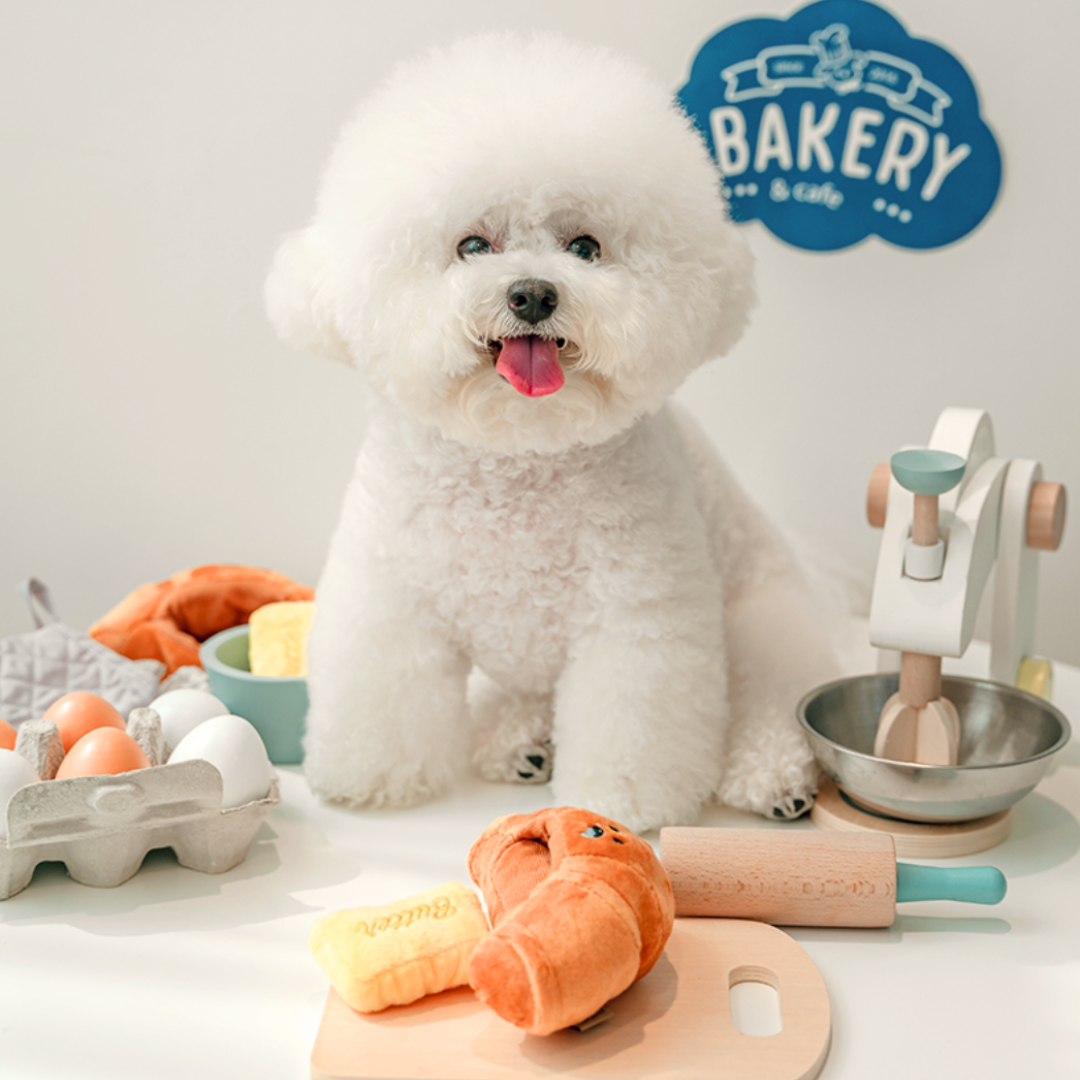 Croissant Nose Work Pet Toy