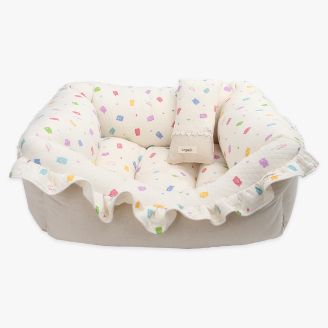 Gummy Bear Organic Pet Bed with Pillow (Detachable)